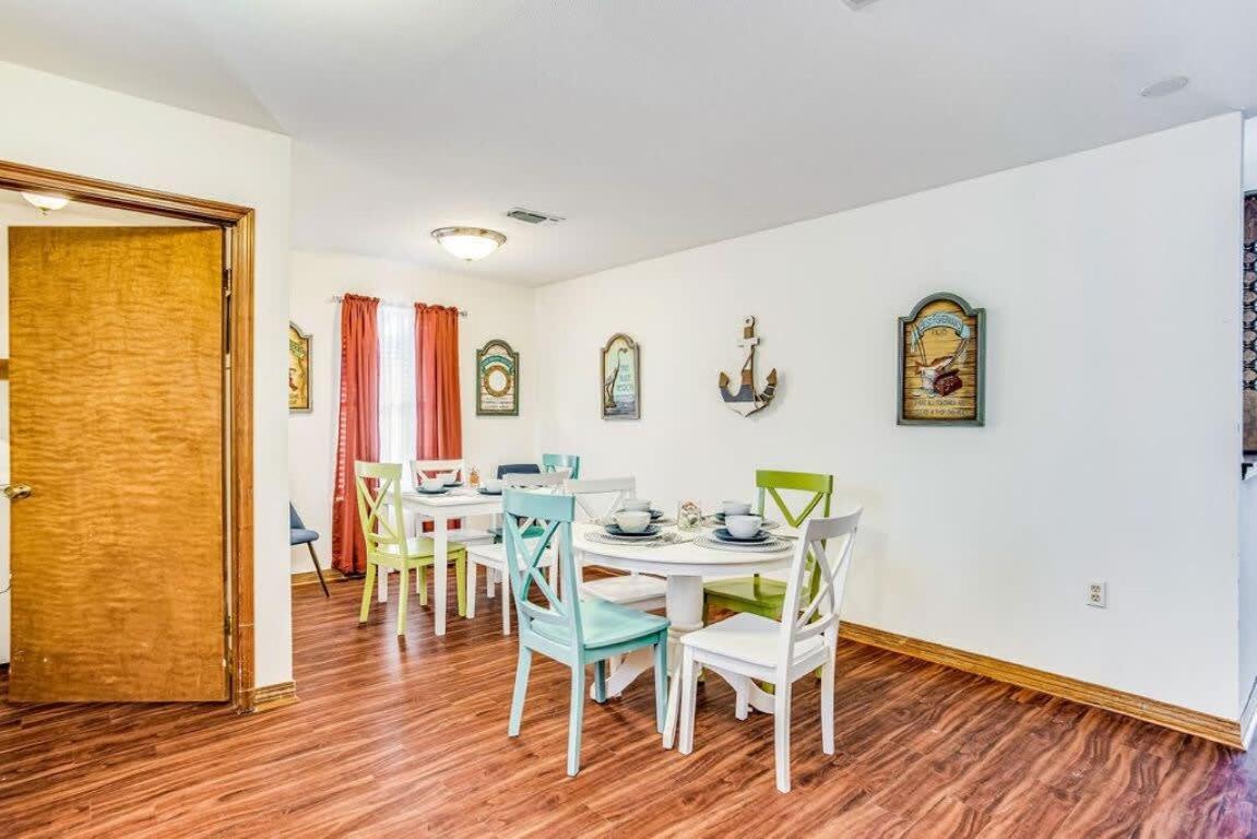 Brilliant In Bellview-Back Unit-- Mins To Nas Pensacola, Beach, Shopping מראה חיצוני תמונה