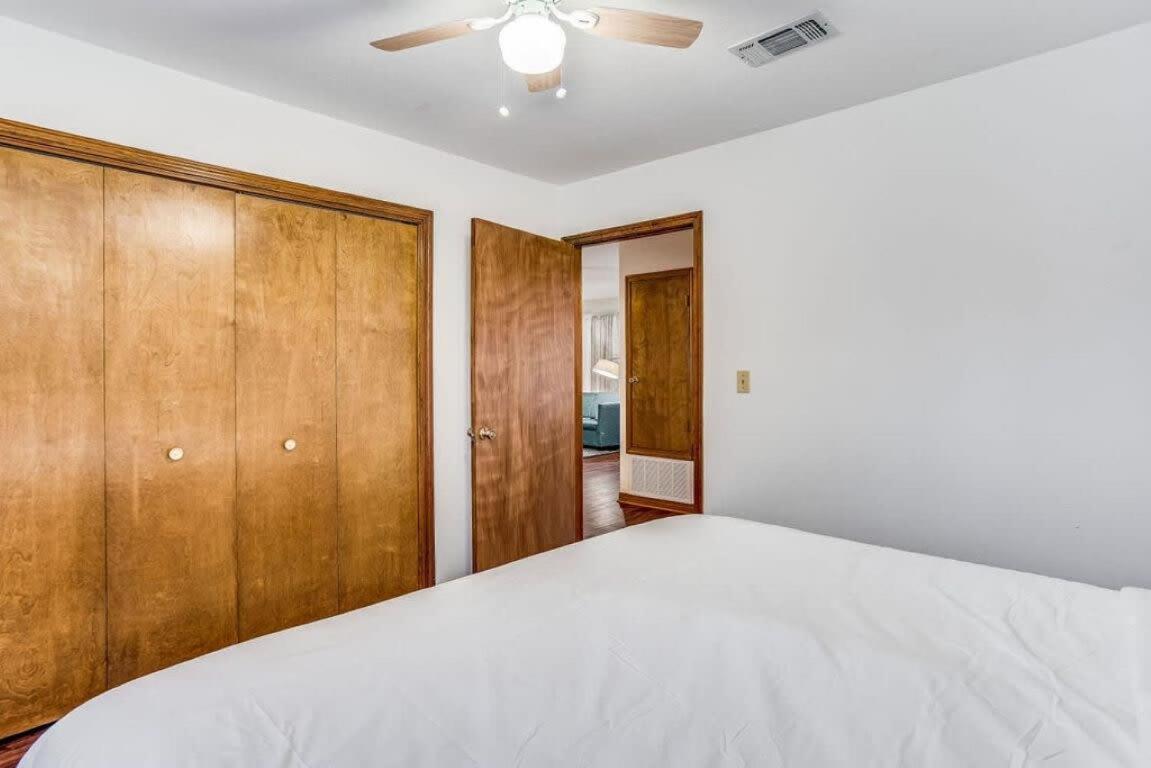 Brilliant In Bellview-Back Unit-- Mins To Nas Pensacola, Beach, Shopping מראה חיצוני תמונה