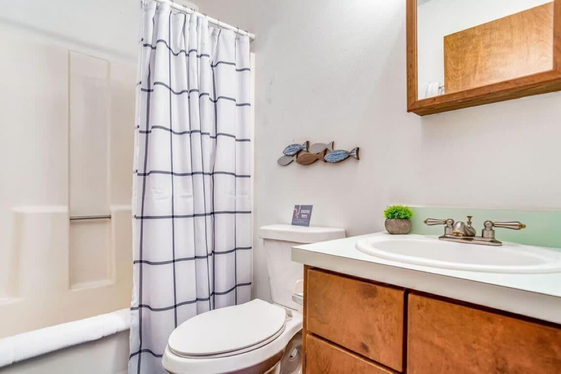 Brilliant In Bellview-Back Unit-- Mins To Nas Pensacola, Beach, Shopping מראה חיצוני תמונה