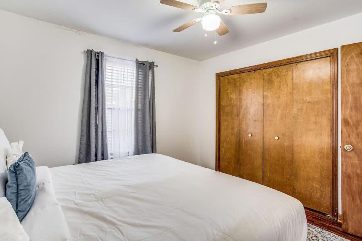 Brilliant In Bellview-Back Unit-- Mins To Nas Pensacola, Beach, Shopping מראה חיצוני תמונה