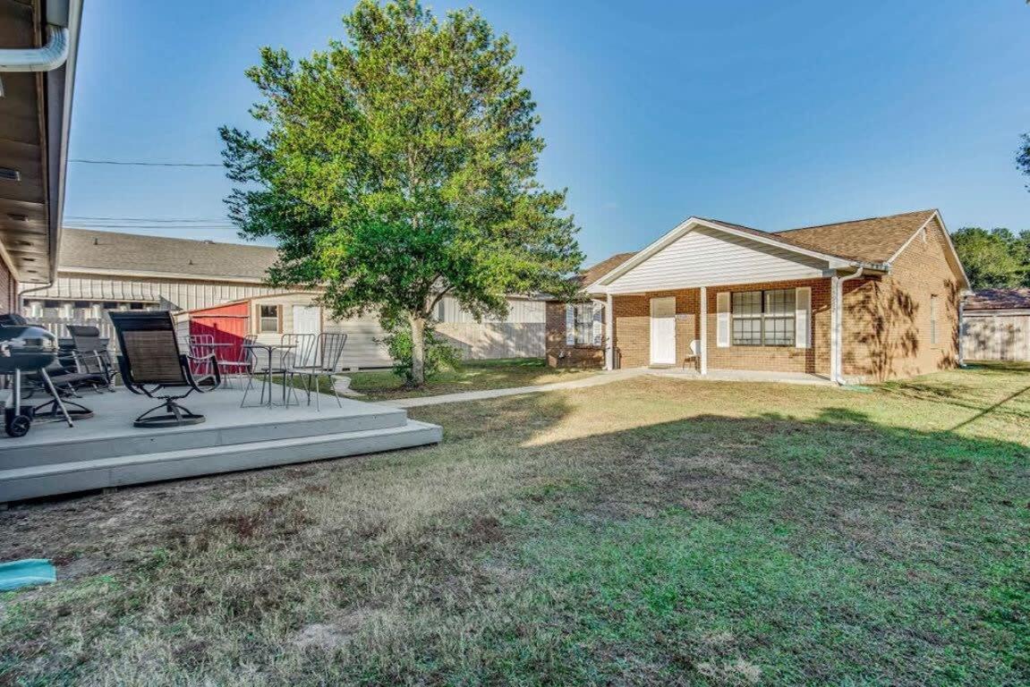 Brilliant In Bellview-Back Unit-- Mins To Nas Pensacola, Beach, Shopping מראה חיצוני תמונה
