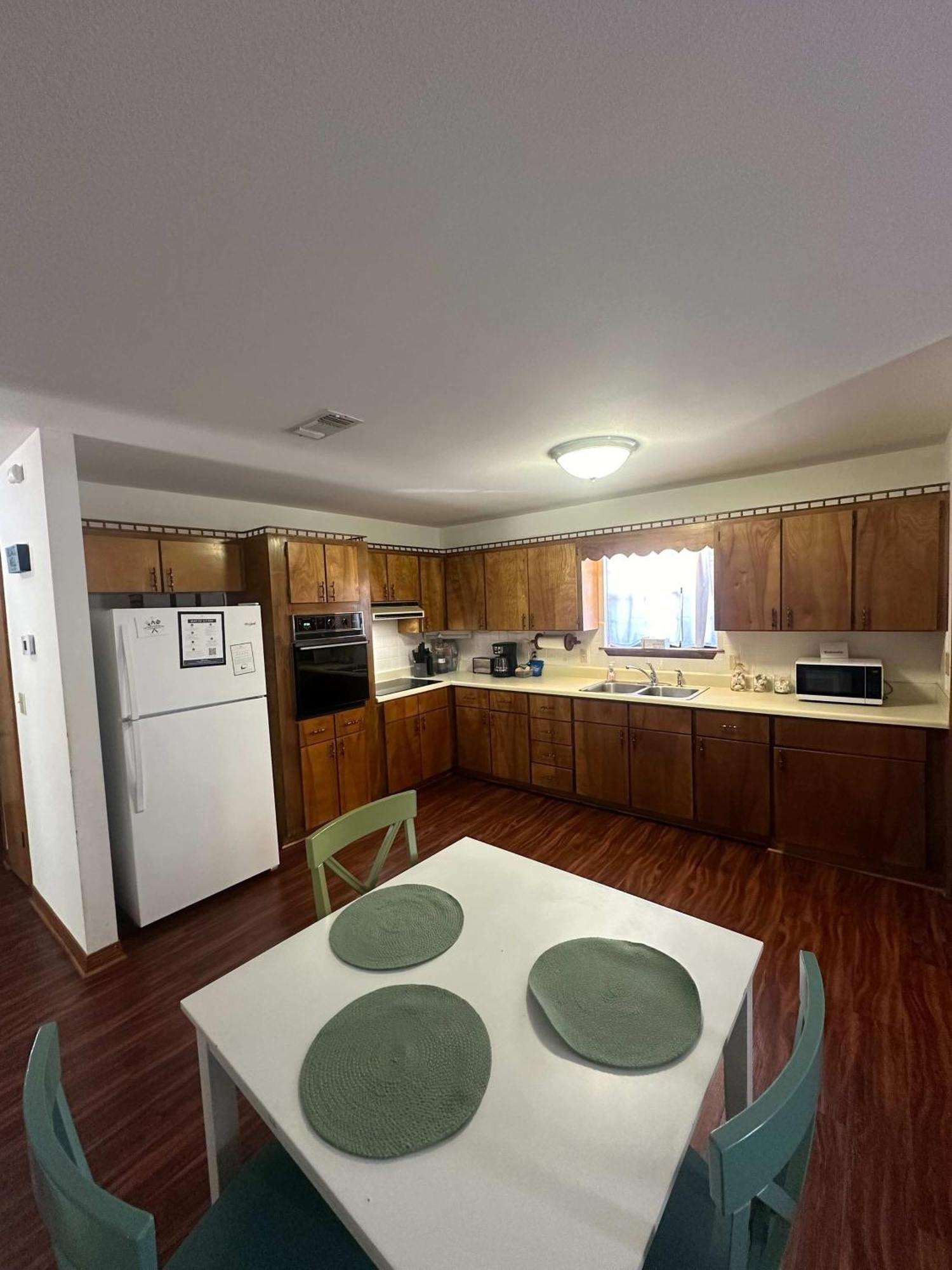 Brilliant In Bellview-Back Unit-- Mins To Nas Pensacola, Beach, Shopping מראה חיצוני תמונה